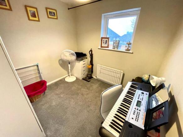 Bedroom 3.jpg