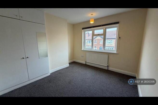 3 bed Terraced to rent Image 7