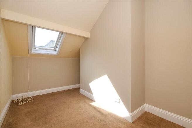 2 bed Flat to rent Image 10