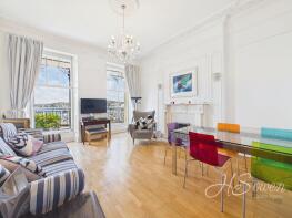 Flat 6 Royal Marina Court, Beacon Terrace, Victoria Parade, Torquay TQ1 2BJ