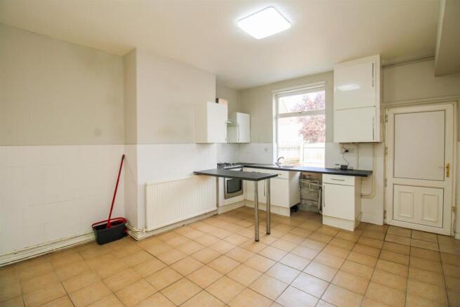 KITCHEN DINER