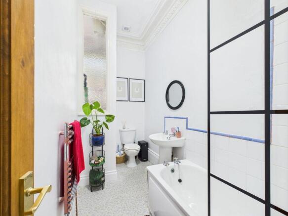 1 bed Apartment for sale Image 11