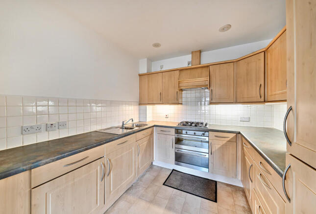 1431757-7-69c40a9...