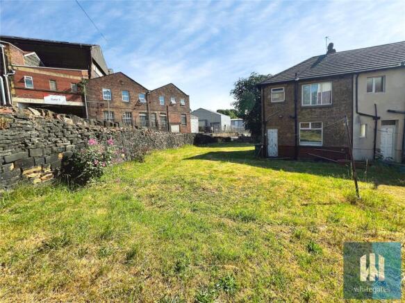 2 bed Terraced for sale Image 9