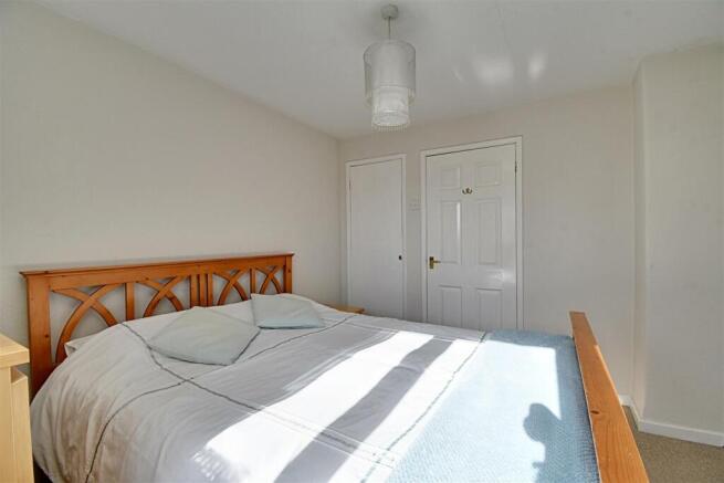 Bedroom 2_2.jpg