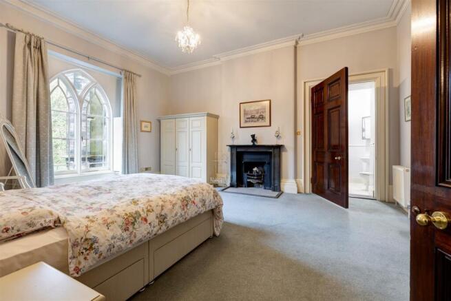 Apartment 19, Bretby Hall