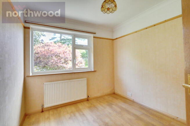 2 bed Semi-Detached Bungalow for sale Image 8
