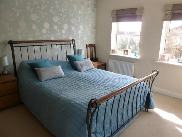 Master Bedroom.JPG