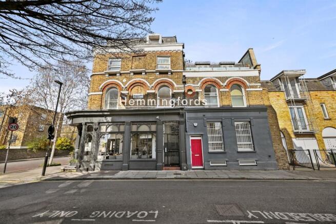 10-ebf7GCHEMS - Flat 2 1A Wakeham St - Exterior 2 