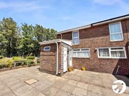 8, Walmer Terrace, London SE18 7EG