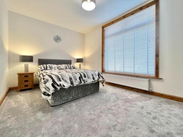 3 bed Terraced for sale Image 10