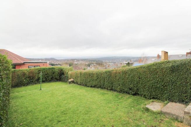 3 bed Semi-Detached to rent Image 4