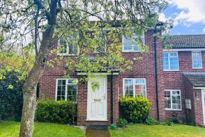 5, Barnards Court, Morley Place, Hungerford RG17 0HS
