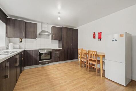 Park View Road, London, N17