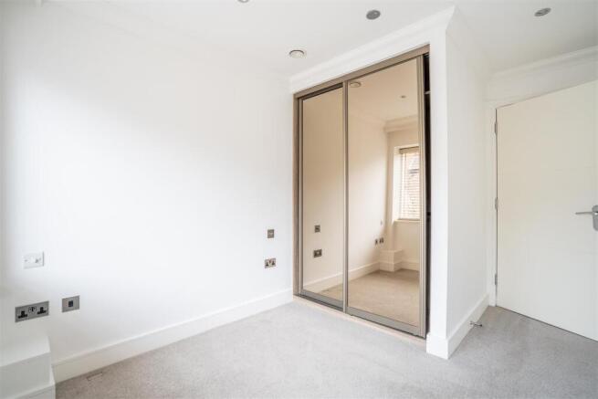 1 bed Apartment to rent Image 7