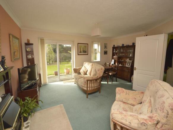 Lounge / Dining Room