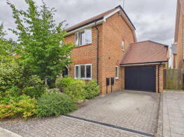42, Mole Crescent, Horsham RH12 0AT