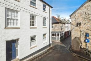 Flat 5, Custom House, Skidden Hill, St Ives TR26 2DU