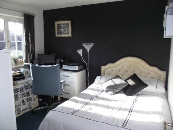 Bedroom No.2