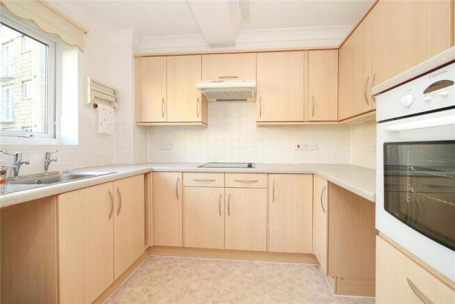 2 bed Flat to rent Image 4