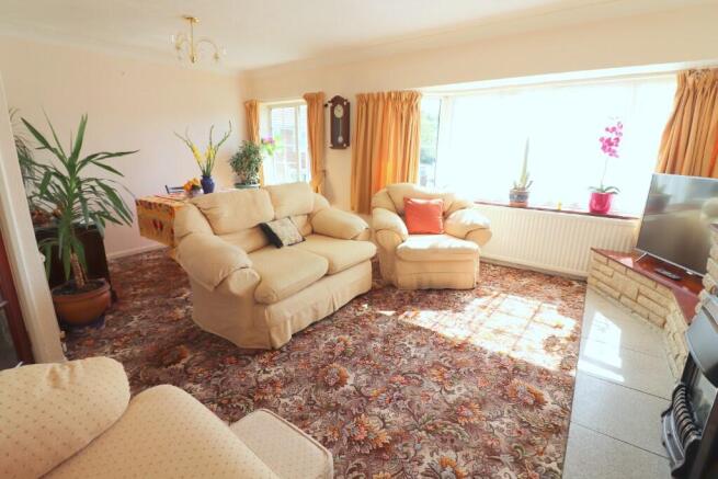 Hillary Close, Sundon Park, Luton, LU3 3DL photo 4