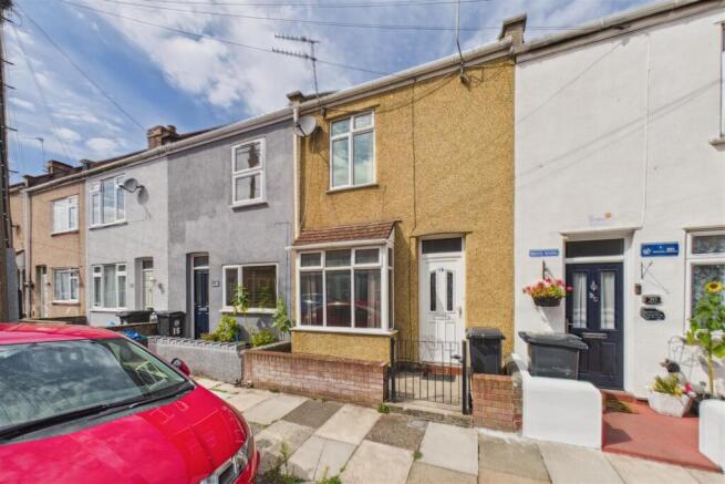 18 Dunkirk Road, Fishponds, Bristol BS16 3DJ | Fre