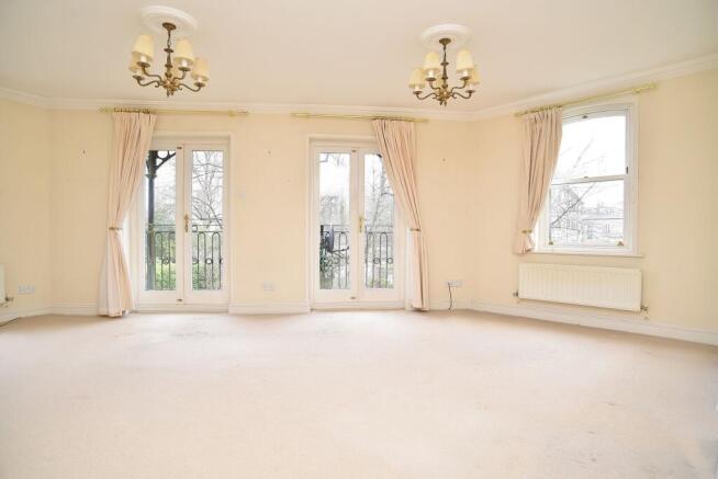 1 bed Flat for sale Image 5