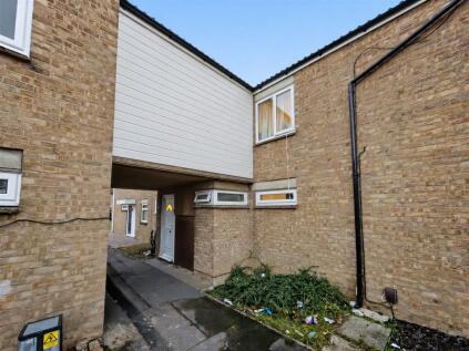 Rathlin Close, Corby, NN17