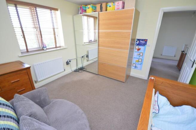 Photo 11
