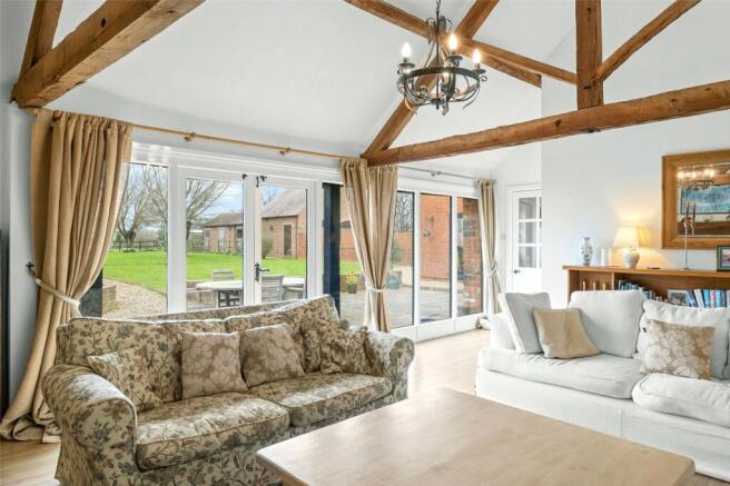 Large Sitting Room