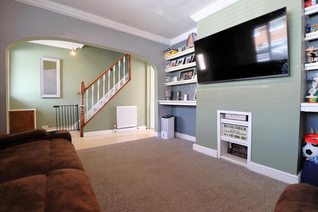 3 bed Semi-Detached for sale Image 5