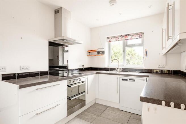 54 St Edmunds Road-1.jpg