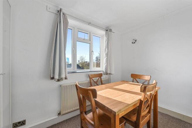 Miles Lodge, Colegrave Road, Stratford, London, E15 - Widok 5