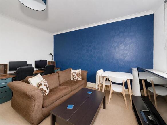 71F Watson Street Dundee-4.jpg