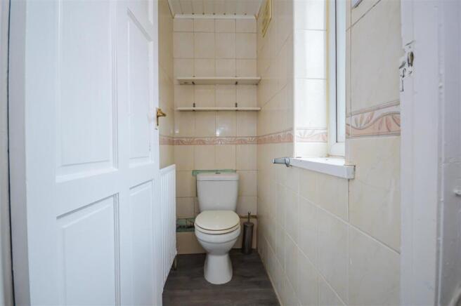2 bed Semi-Detached for sale Image 8