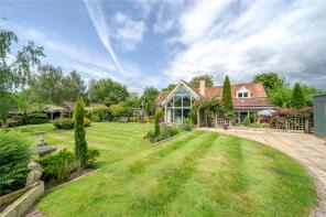 Echo Lodge Farm, Wood Lane, Chippenham SN15 5EF