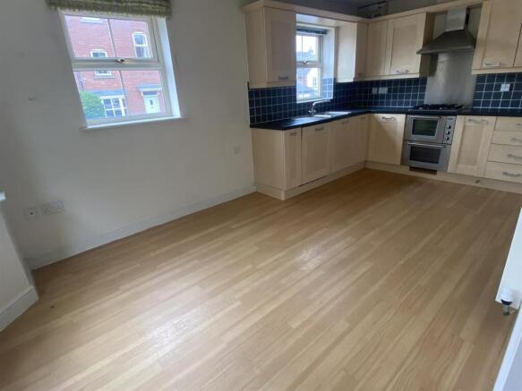 Dining kitchen