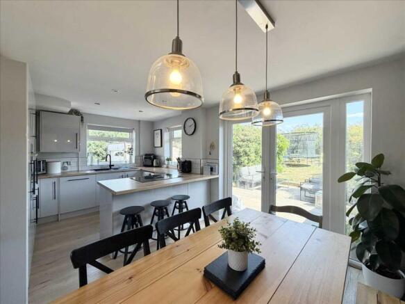 Kitchen Diner