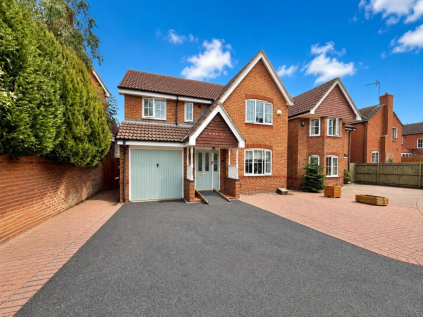 Kings Close, Grange Park, Northampton NN4