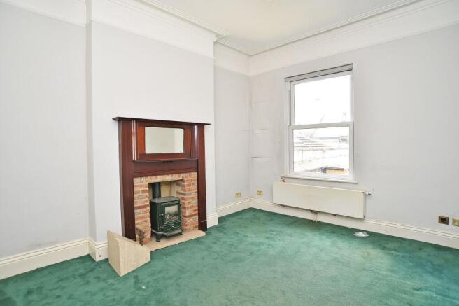 7 bed Semi-Detached for sale Image 4