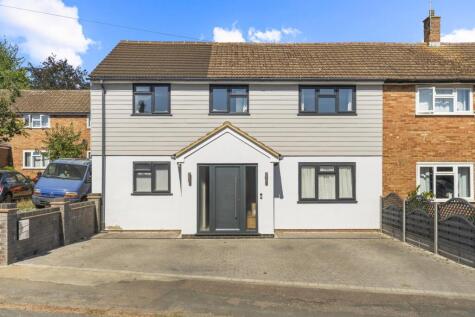 Cherry Gardens, Sawbridgeworth, Hertfordshire, CM21