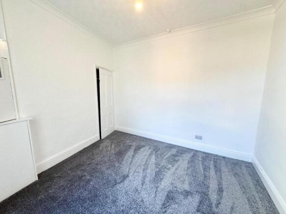 3 bed End of Terrace for sale Image 9