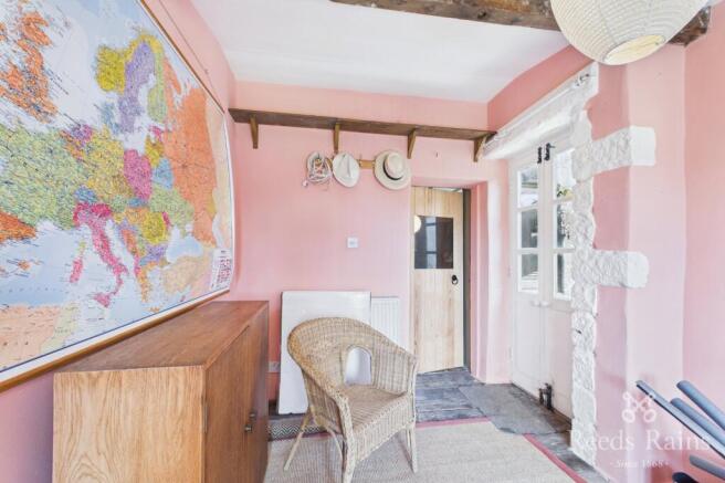 3 bed Terraced for sale Image 7