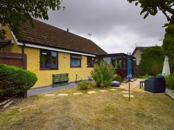 Photo 10