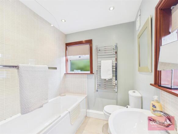 2 bed Apartment for sale Image 11