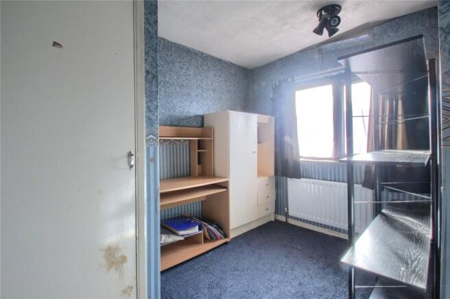 3 bed Terraced for sale Image 8