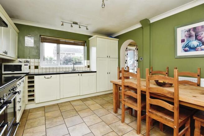 Kitchen Diner: