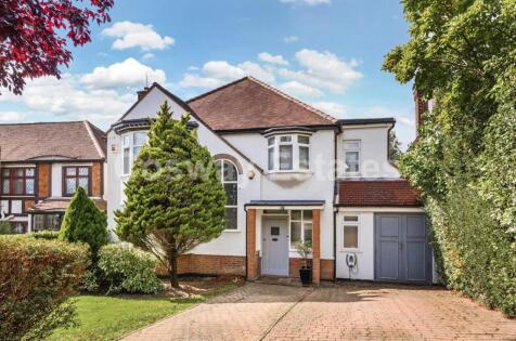 Hillside Grove, Mill Hill, NW7