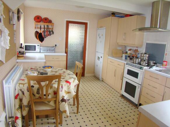 Kitchen/ Brkfst Rm