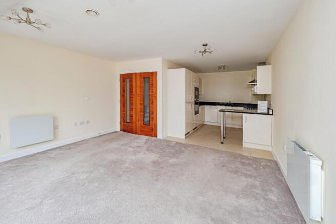 2 bed Flat for sale Image 9